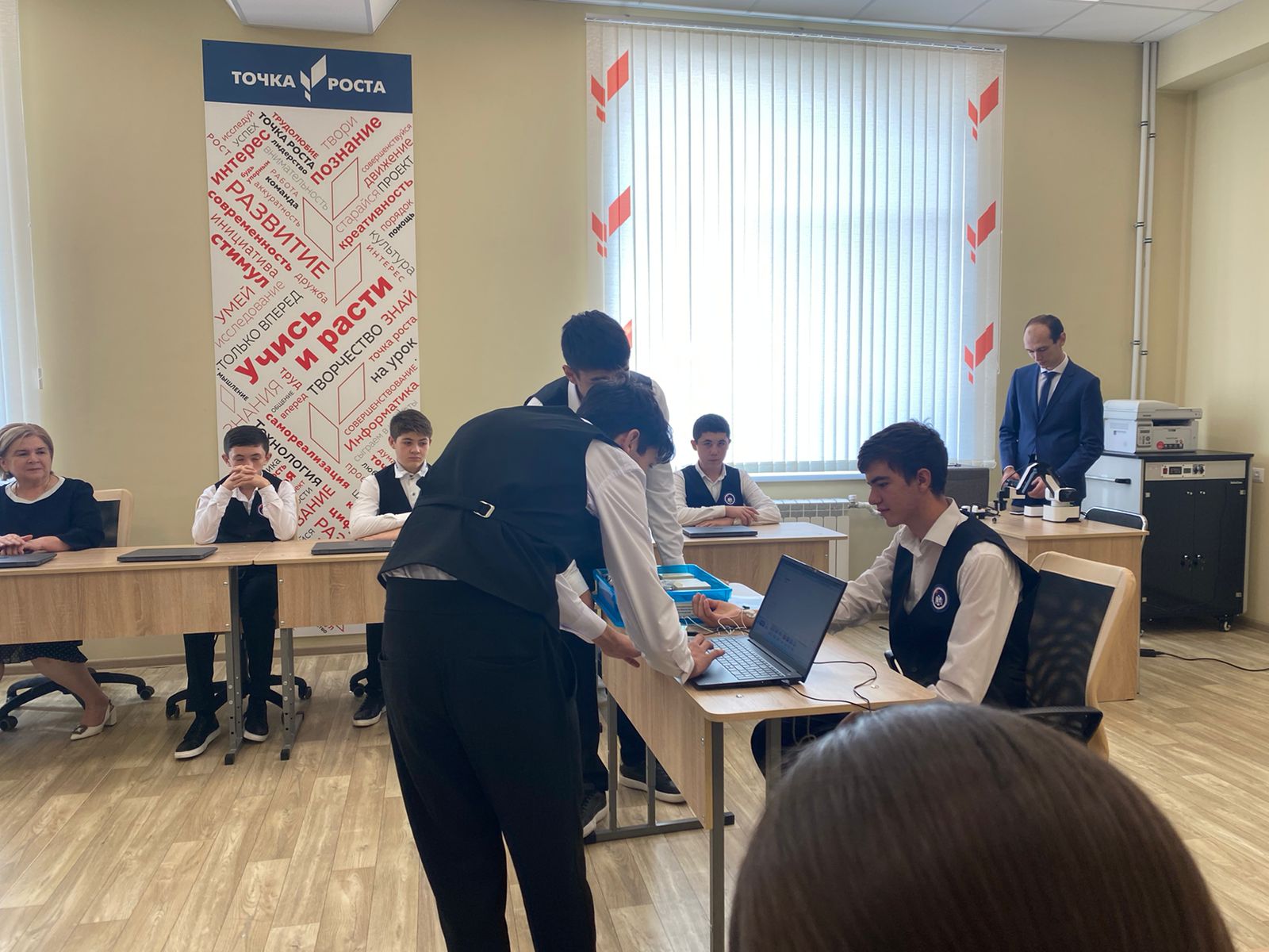 Физика и мир проводят измерения